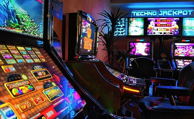پاکستان میں Illinois Lottery کا آن لائن کیسینو سیکشن کھولیں۔